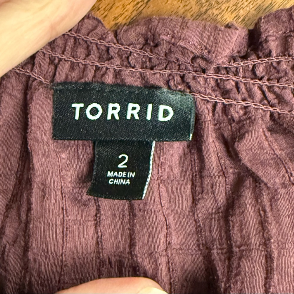 Torrid Plum Purple Peasant Blouse Size 2 Boho Tie Neck Plus Size Chic - Picture 7 of 10
